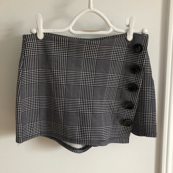 Street wear society checkered mini skirt/shorts - Picture 1 of 5